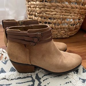 Clark Women’s booties